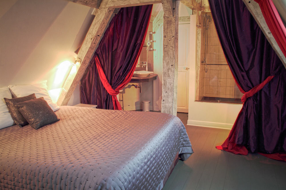 אראס Maison D'Hotes La Corne D'Or מראה חיצוני תמונה