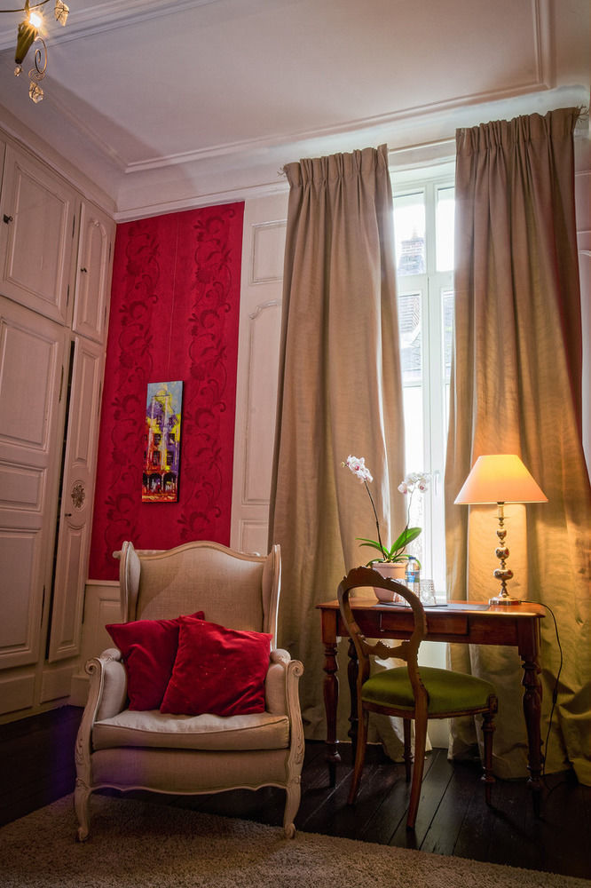 אראס Maison D'Hotes La Corne D'Or מראה חיצוני תמונה