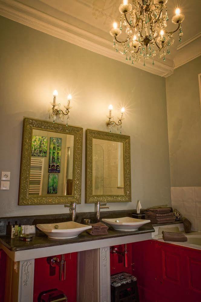 אראס Maison D'Hotes La Corne D'Or מראה חיצוני תמונה